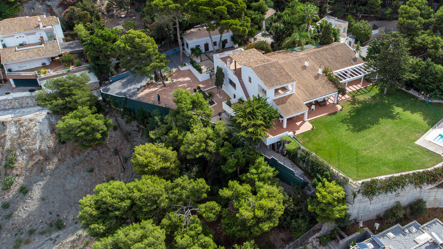 Edifique la villa de sus sueños frente a la bahía