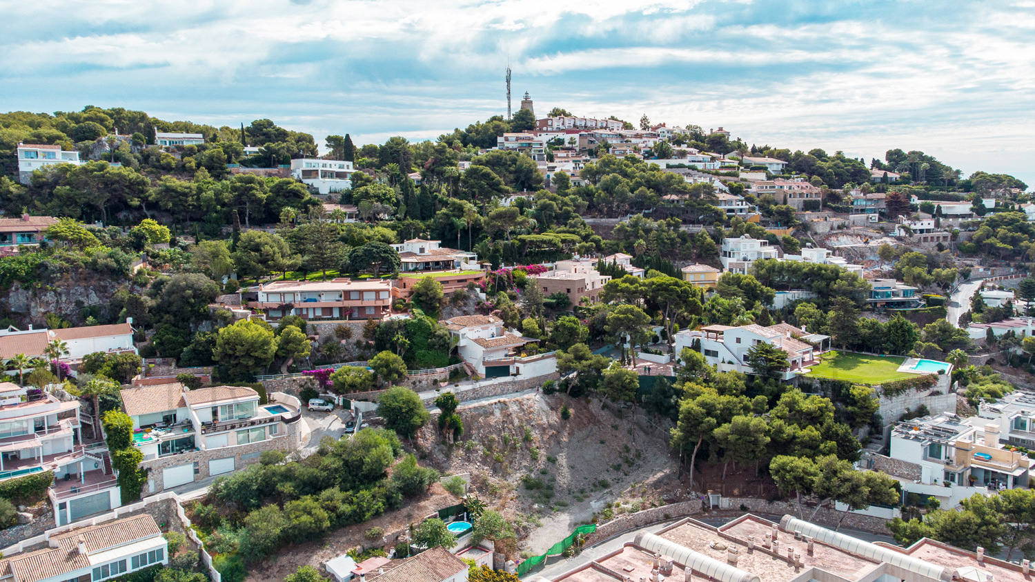 Edifique la villa de sus sueños frente a la bahía
