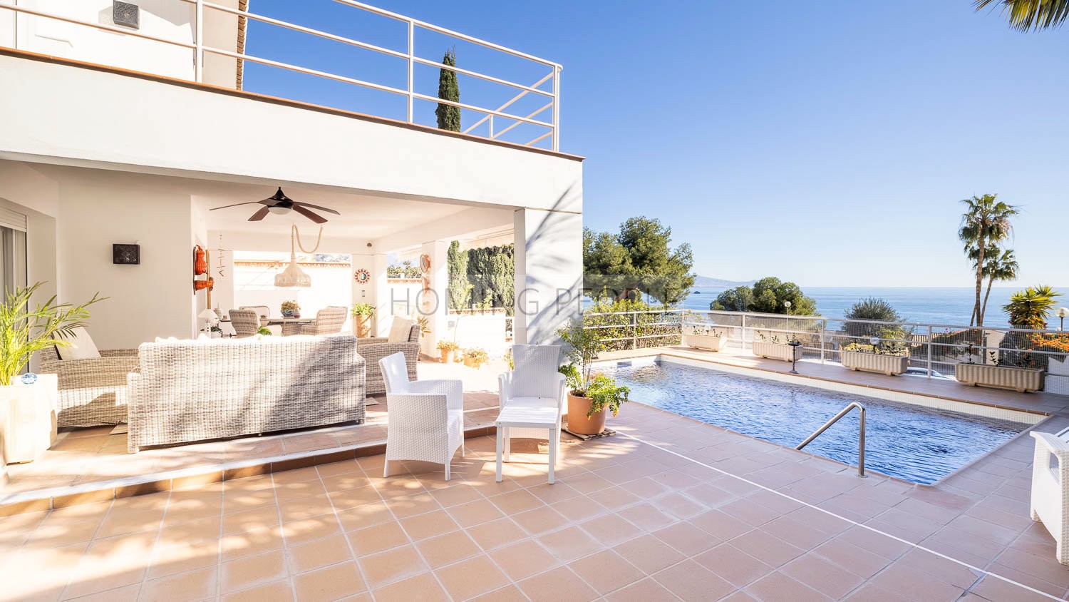 [SOLD] Semi-detached villa with pool, garden and views over the Mediterranean Sea