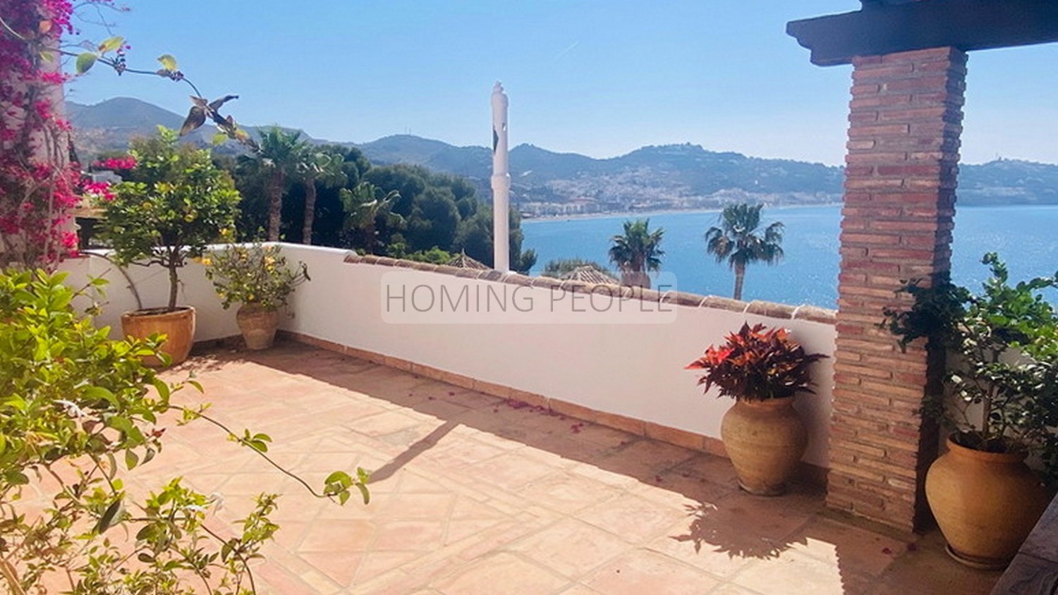 Villa for sale in Las Palomas (Almuñécar)