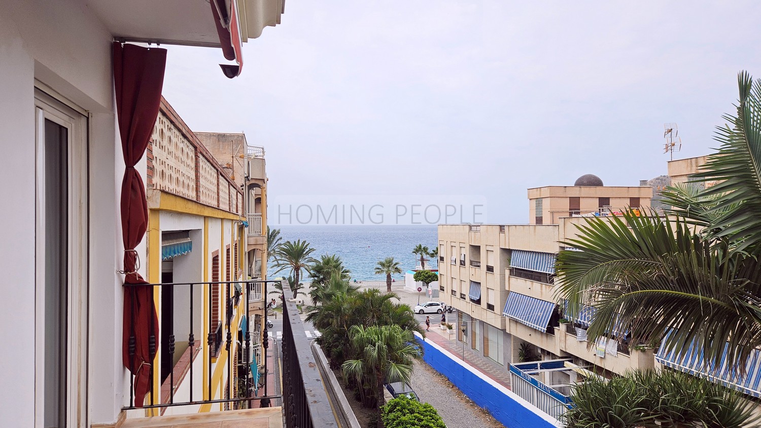 Pisazo luminoso y de buena calidad, amplio y cerca de playa y comercios