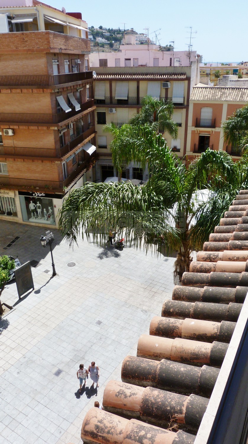 Ático con terraza en la plaza más emblemática del pueblo