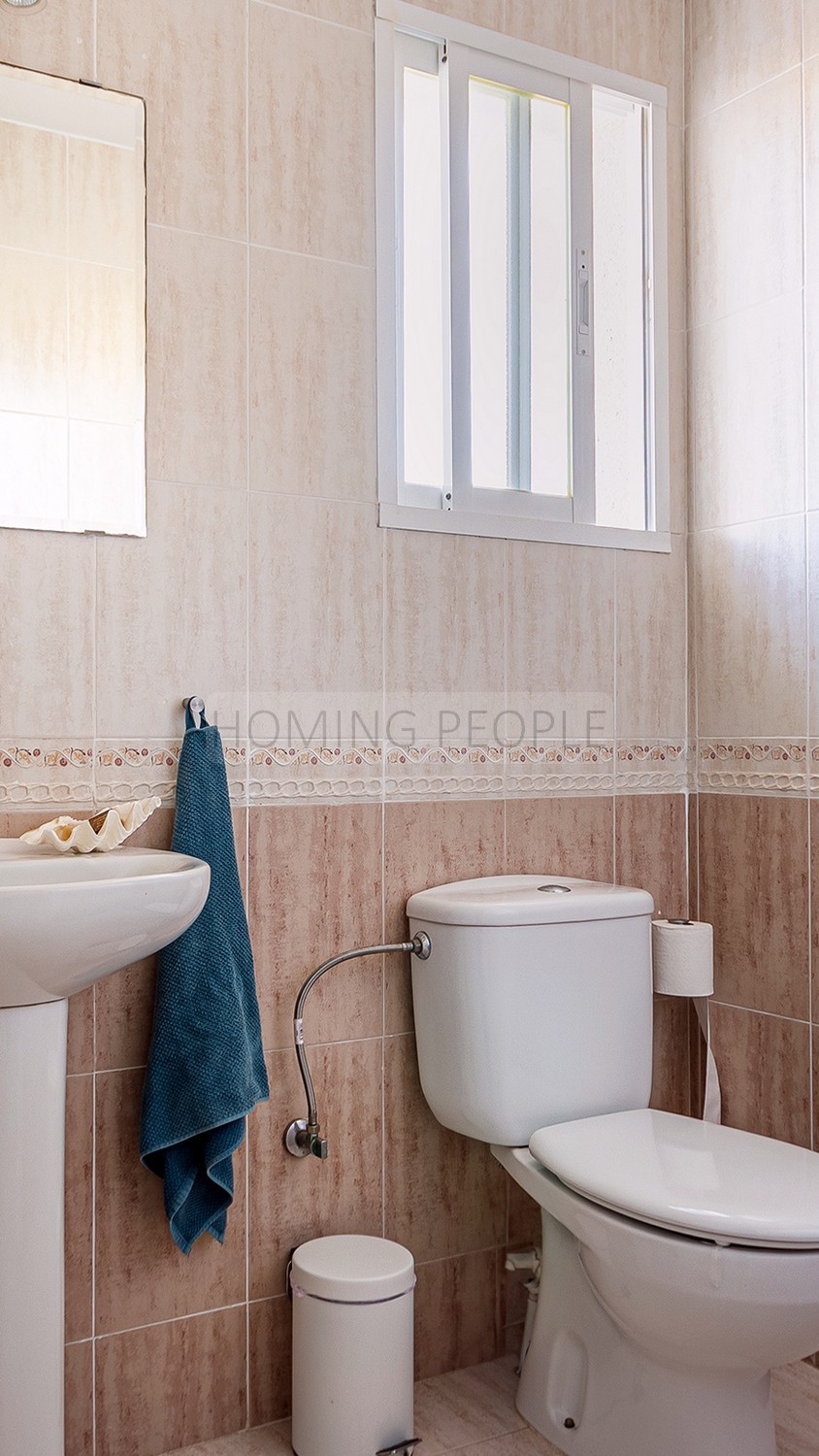Fabuloso dúplex-ático con mucha terraza y vistas en zona privilegiada, con todos los servicios cerca