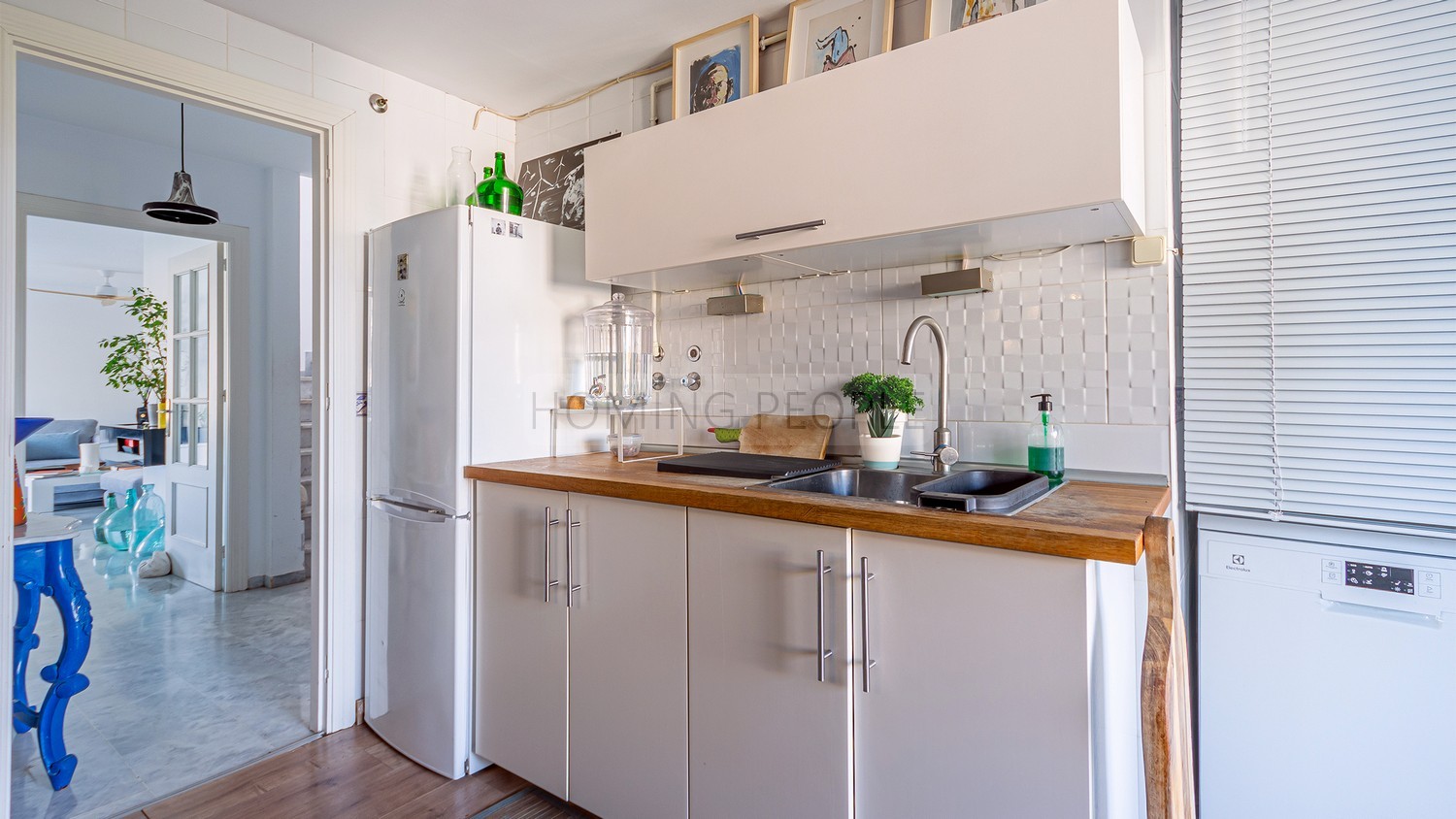 Fabuloso dúplex-ático con mucha terraza y vistas en zona privilegiada, con todos los servicios cerca