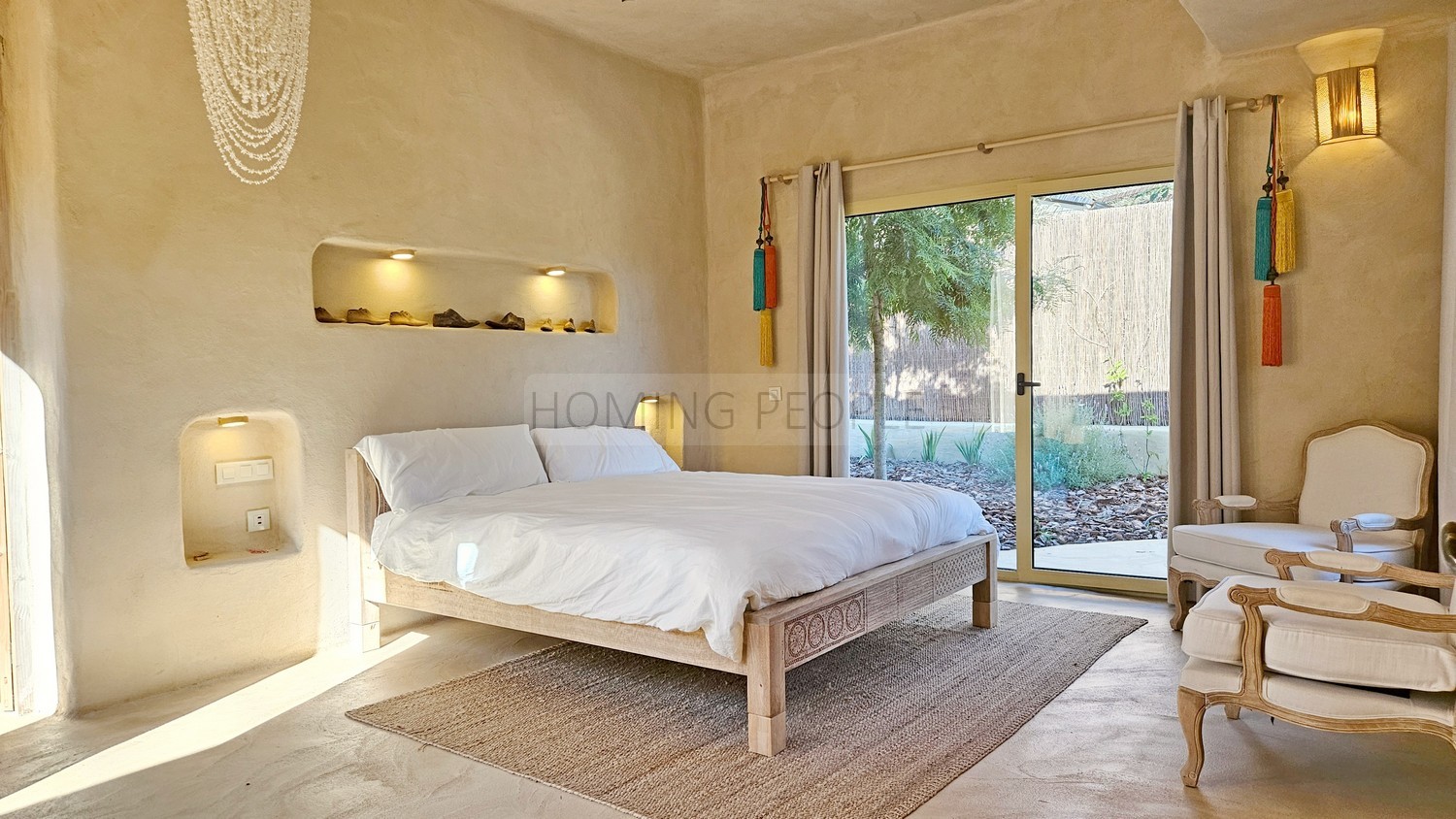 Une villa Boho Chic parmi les pins et les dunes de la côte de Cadix...