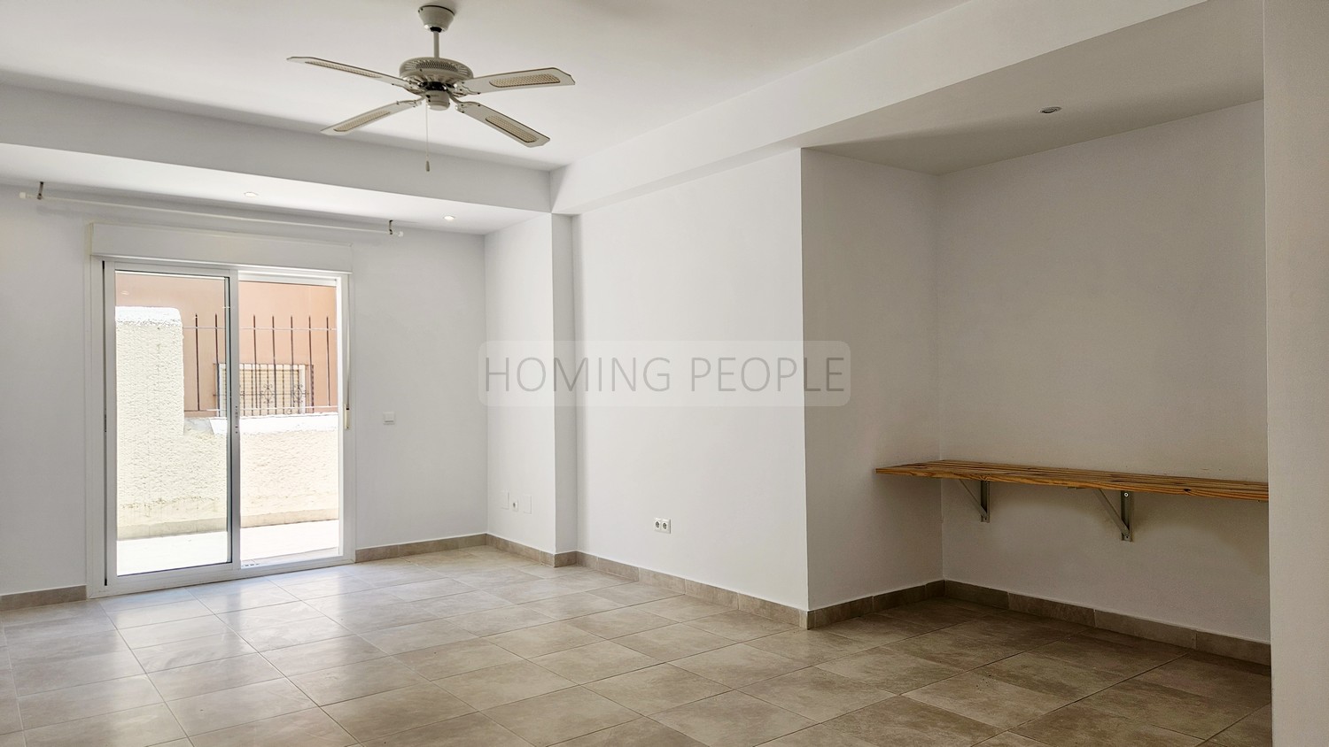 EXCLUSIVA: Piso reformado, amplio y luminoso con mucha terraza en zona residencial céntrica con mucha demanda