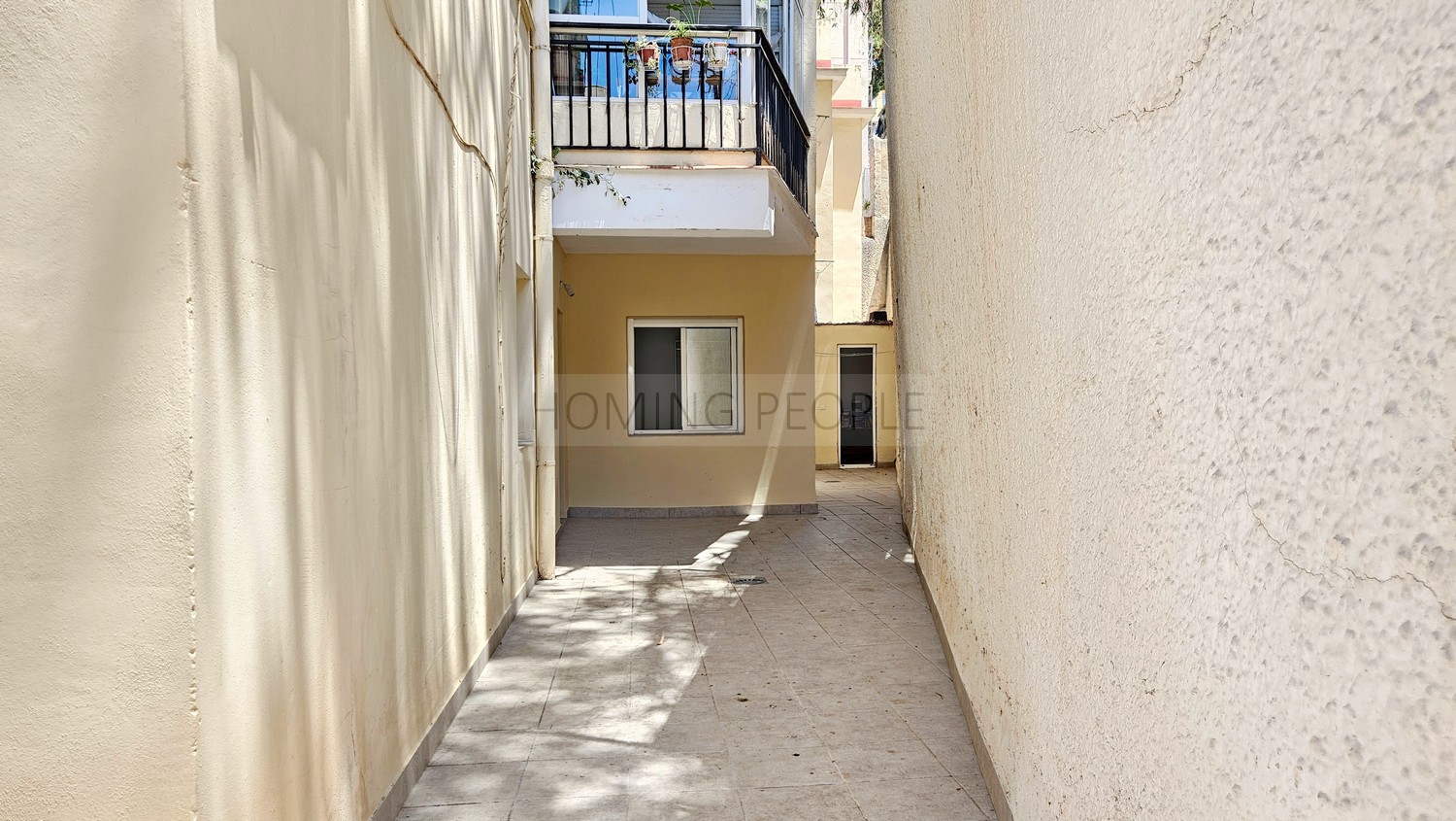 EXCLUSIVA: Piso reformado, amplio y luminoso con mucha terraza en zona residencial céntrica con mucha demanda