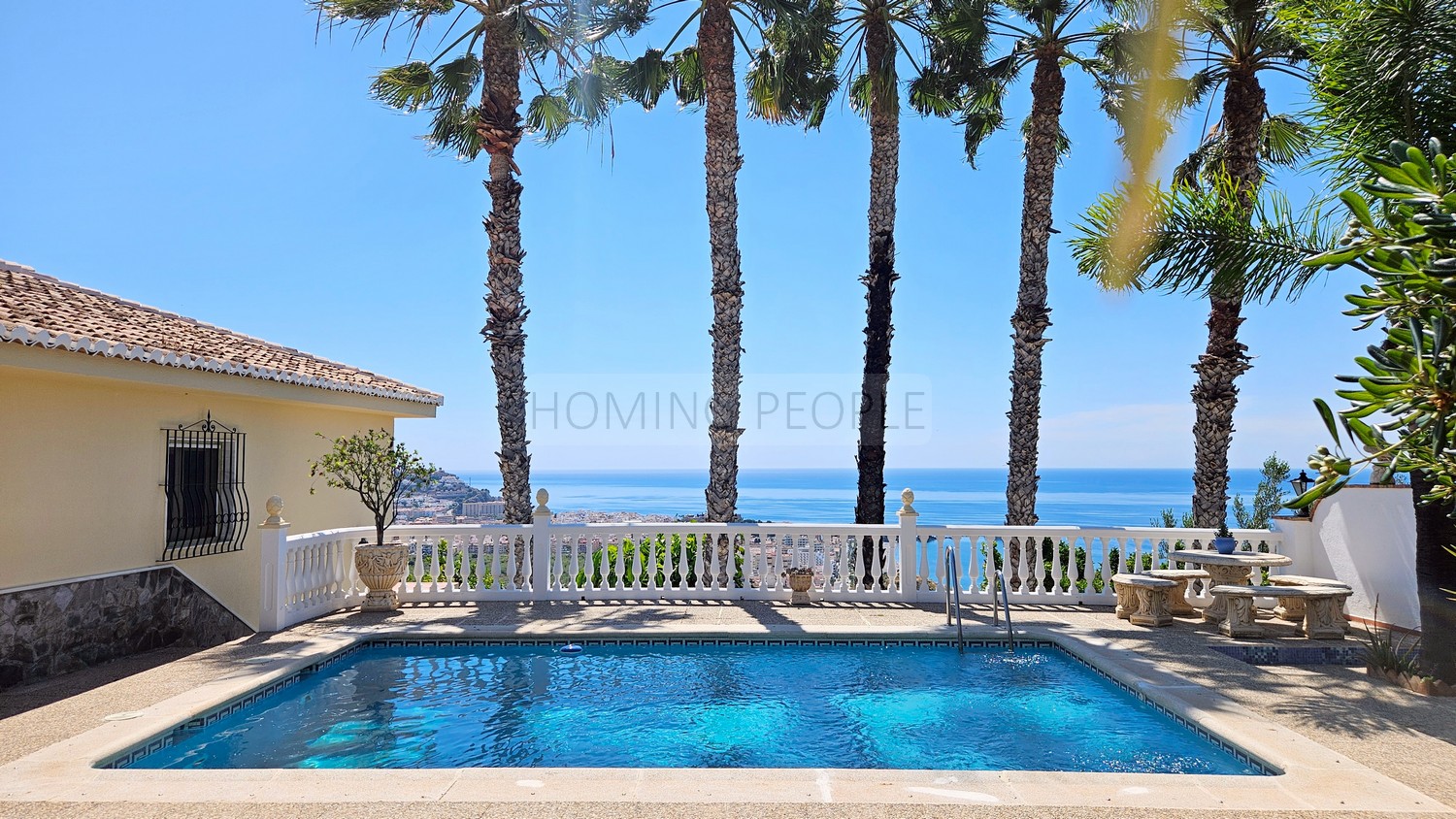 Detached villa with pool only a few minutes drive from the village