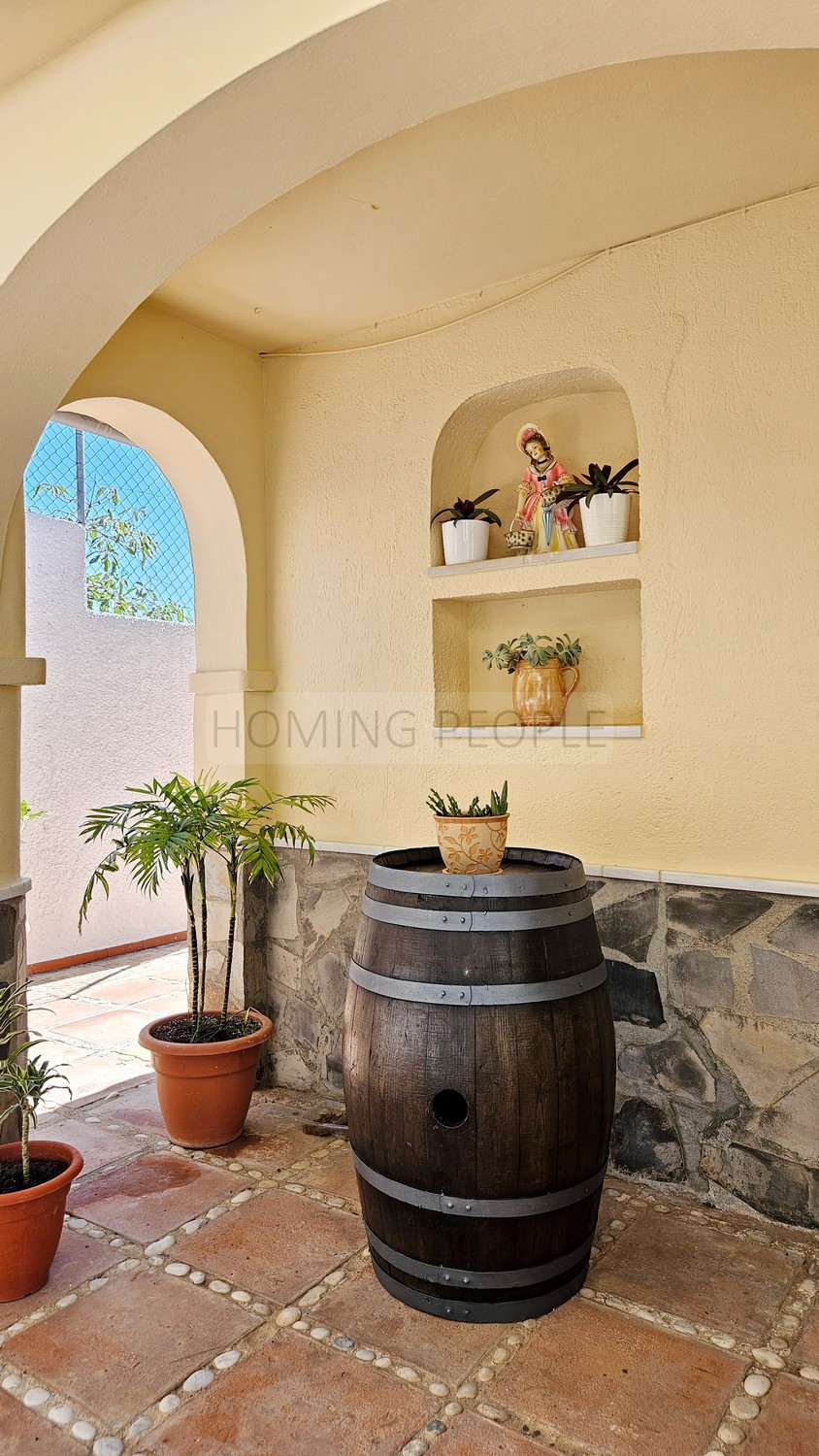 Detached villa with pool only a few minutes drive from the village