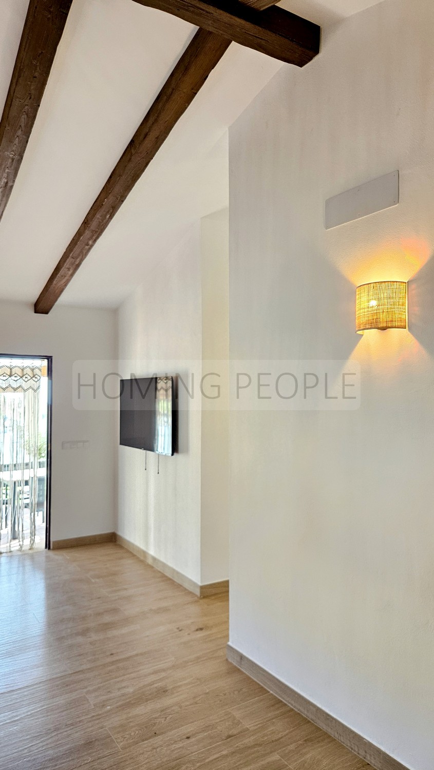 Full-of-charm, newly renovated country house in an area close to the village and the beach