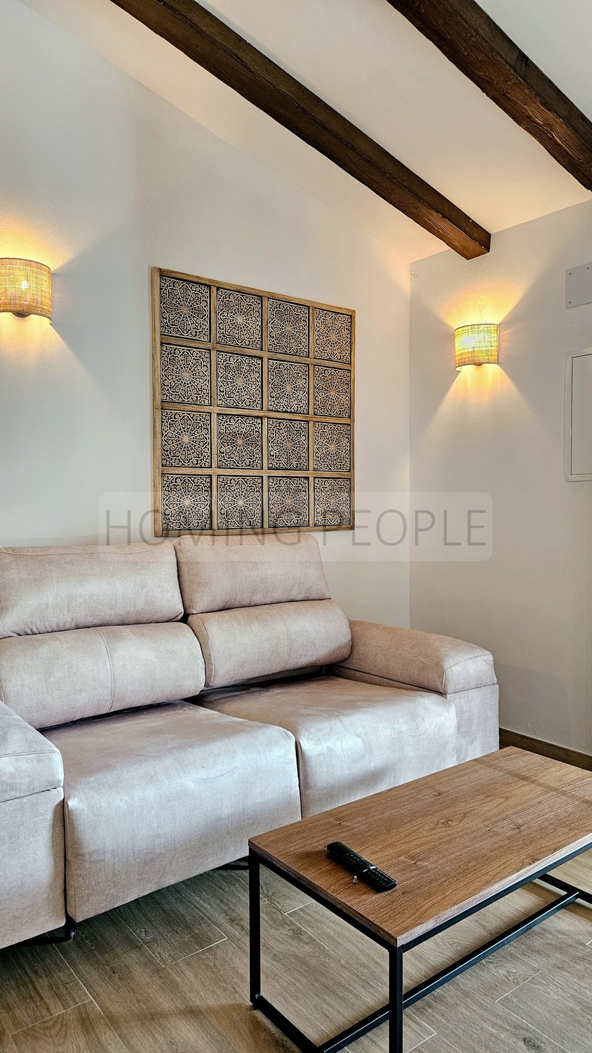 Full-of-charm, newly renovated country house in an area close to the village and the beach