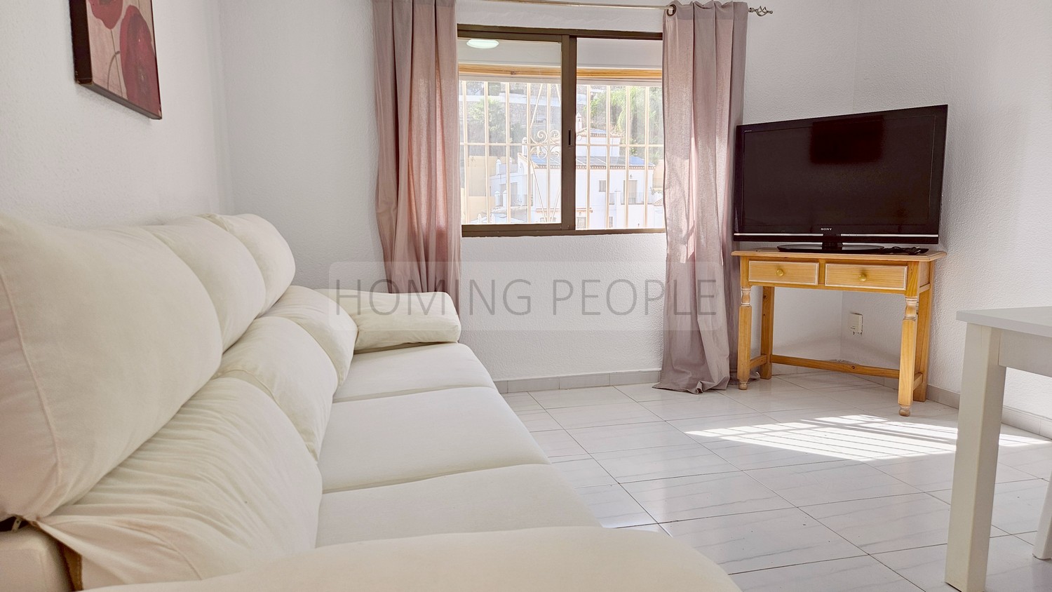 Chalet con apartamento de invitados: Piscina, vistas al mar y cerca del centro