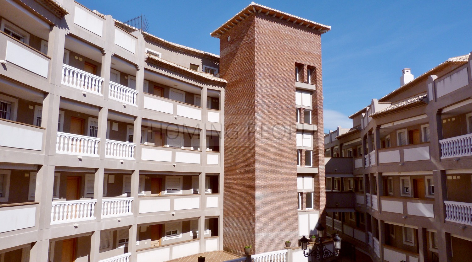 Very central yet quiet, modern and full-of-light