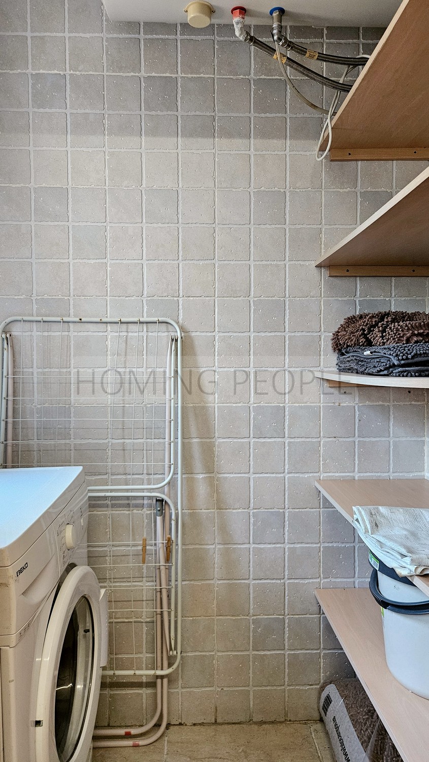 Duplex with large terrace and communal swimming pools