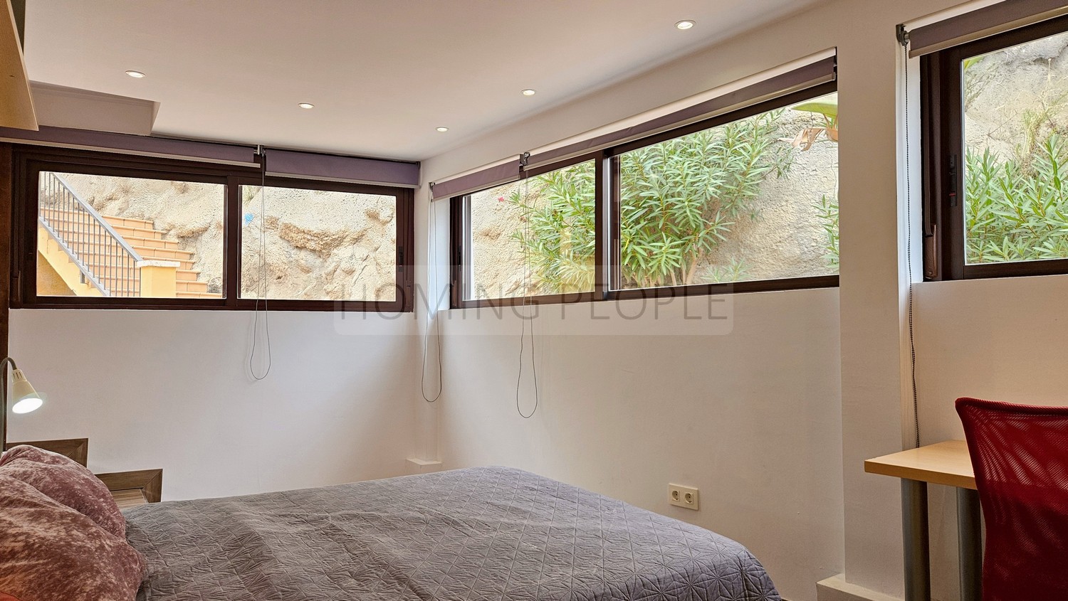 Duplex with large terrace and communal swimming pools