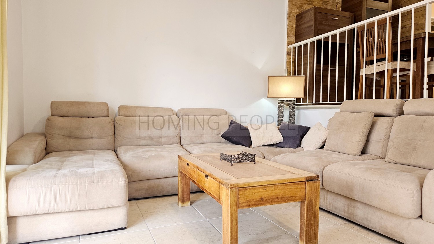 Duplex with large terrace and communal swimming pools