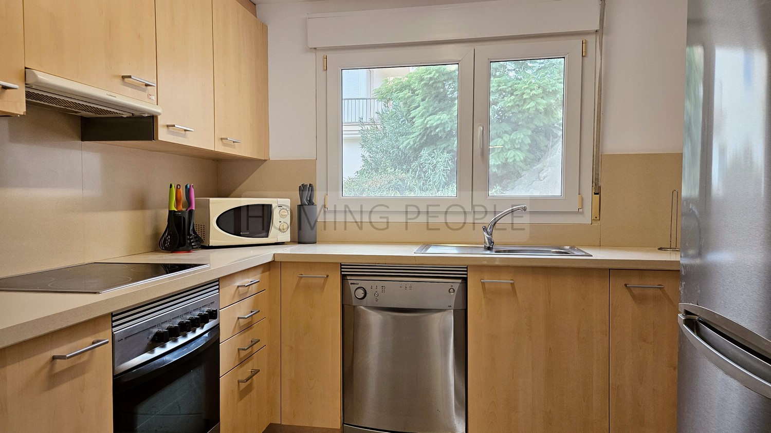 Duplex with large terrace and communal swimming pools