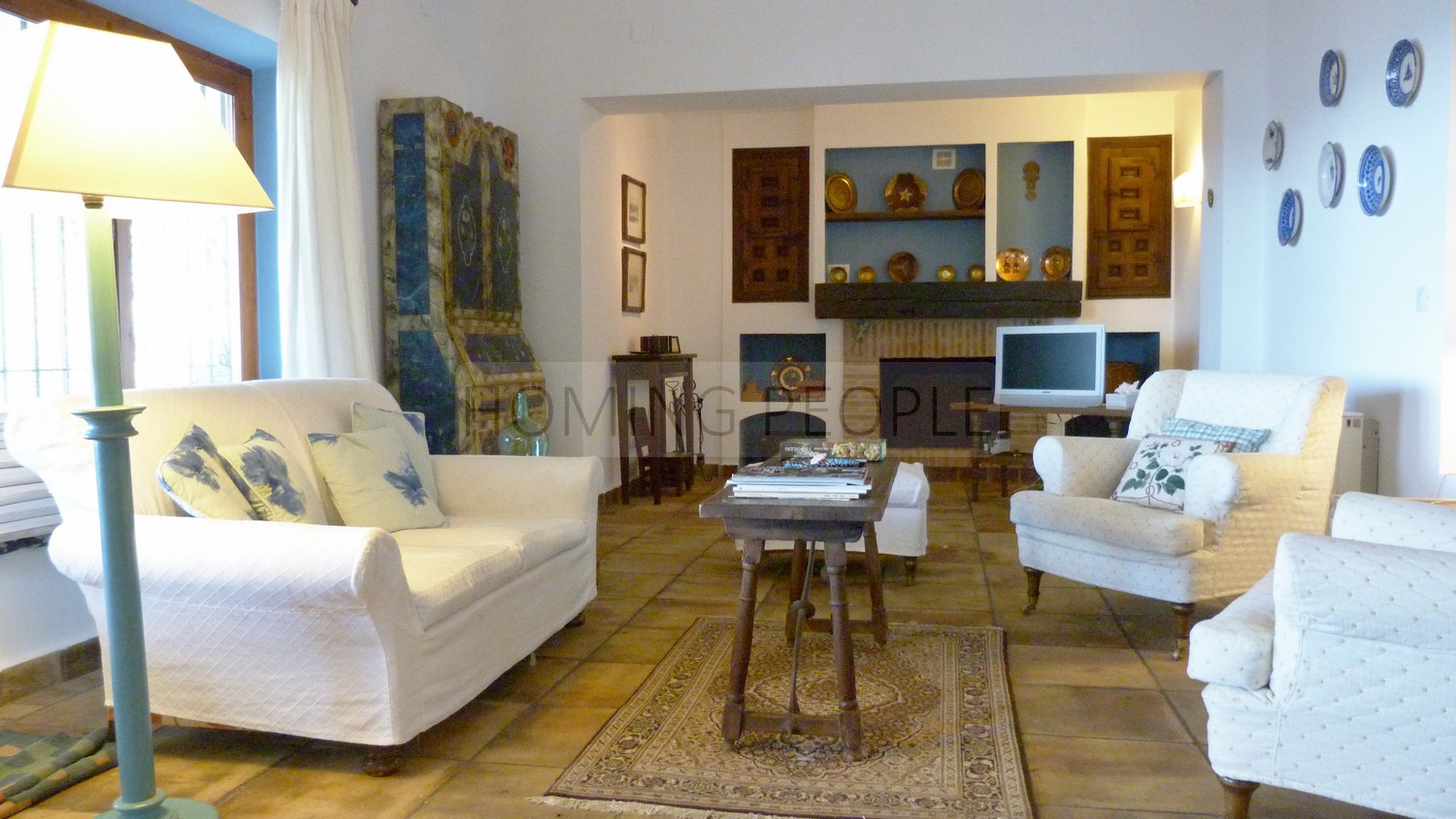 Villa spacieuse, jardins avec beaucoup de charme