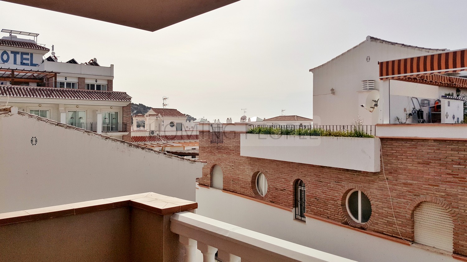 Muy céntrico y tranquilo, moderno y luminoso