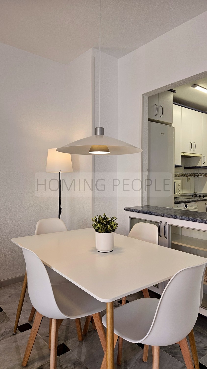 Appartement récemment meublé dans le centre-ville, à deux pas de tout