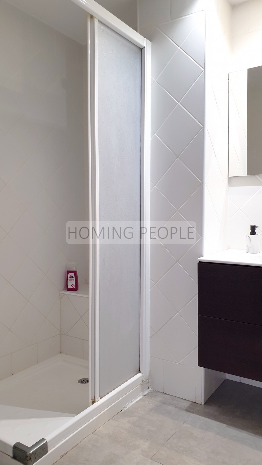 Luminoso ático en primerísima línea de playa con terraza y opción de parking