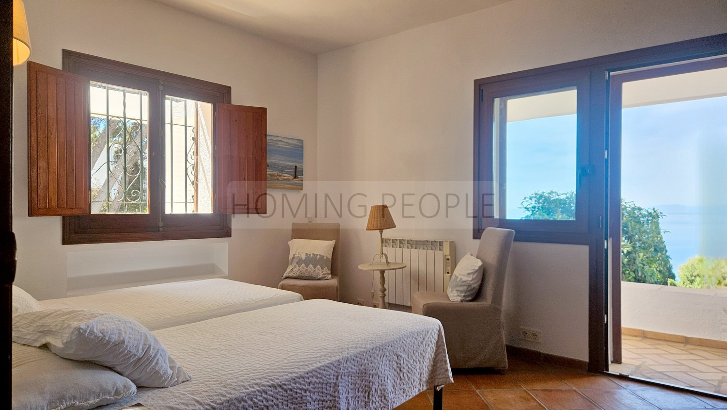 Great, charming villa with mature gardens