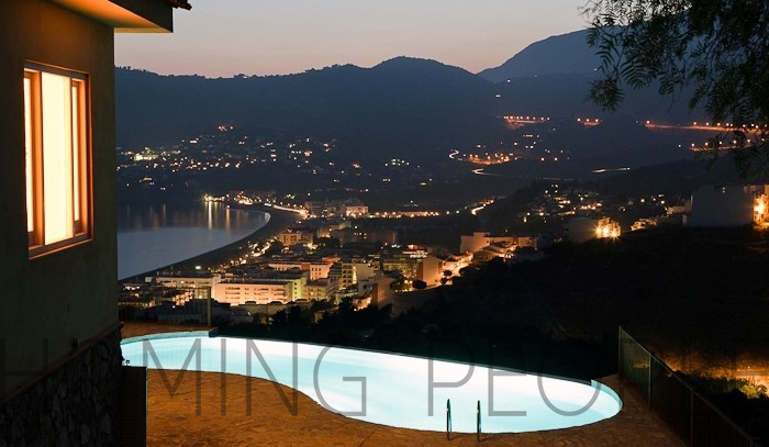 Estancias a lo grande con vistas idílicas a la bahía y acceso a la piscina