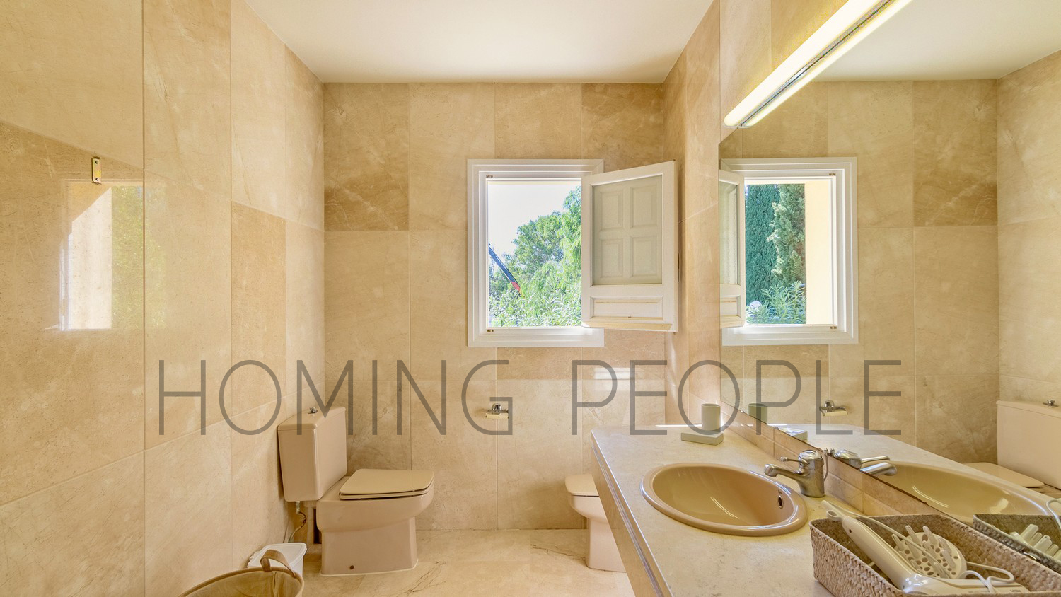 Estancias a lo grande con vistas idílicas a la bahía y acceso a la piscina