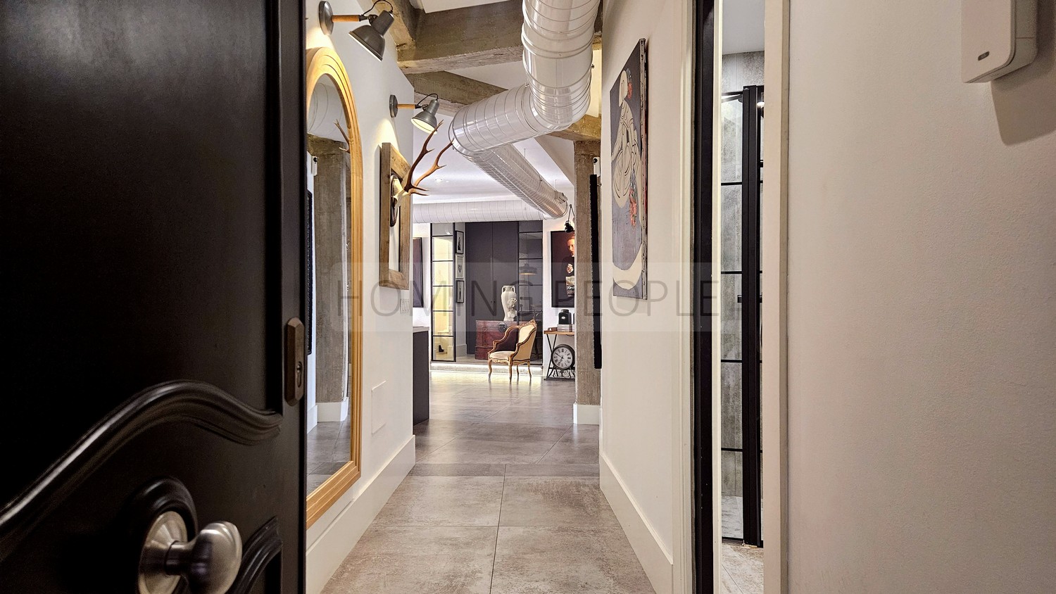 Vivir en un loft al más puro estilo neoyorquino con un toque barroco en zona súper céntrica de Málaga