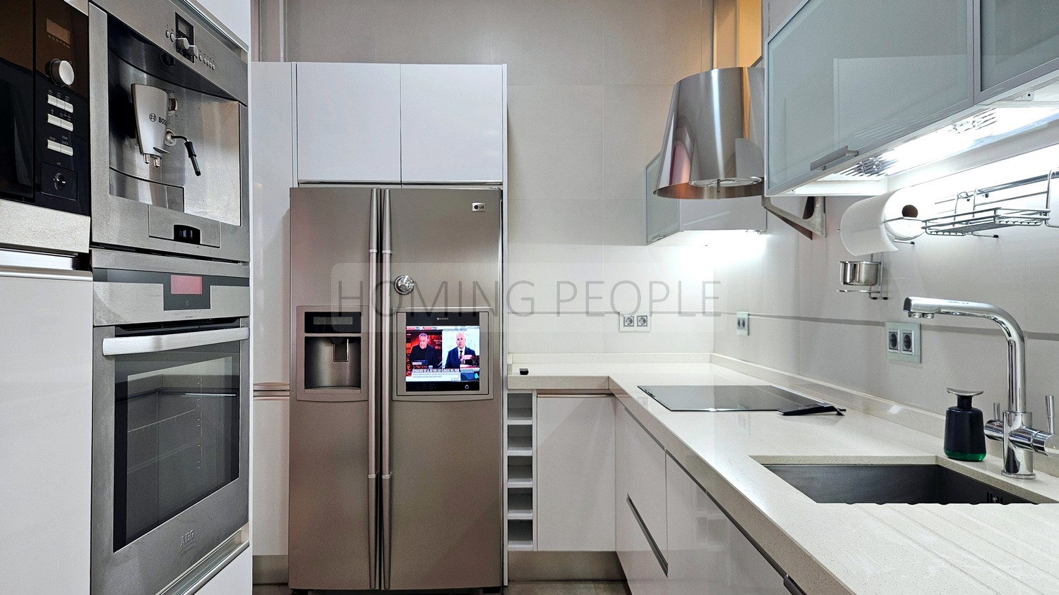 A luxury flat, very well-equipped and soundproofed, in the heart of the city