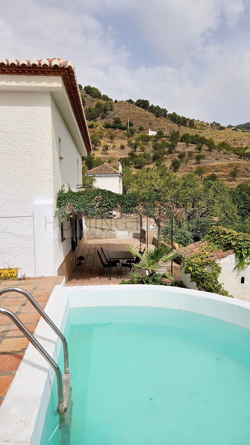House for rent in El Rescate - Río Seco (Almuñécar)