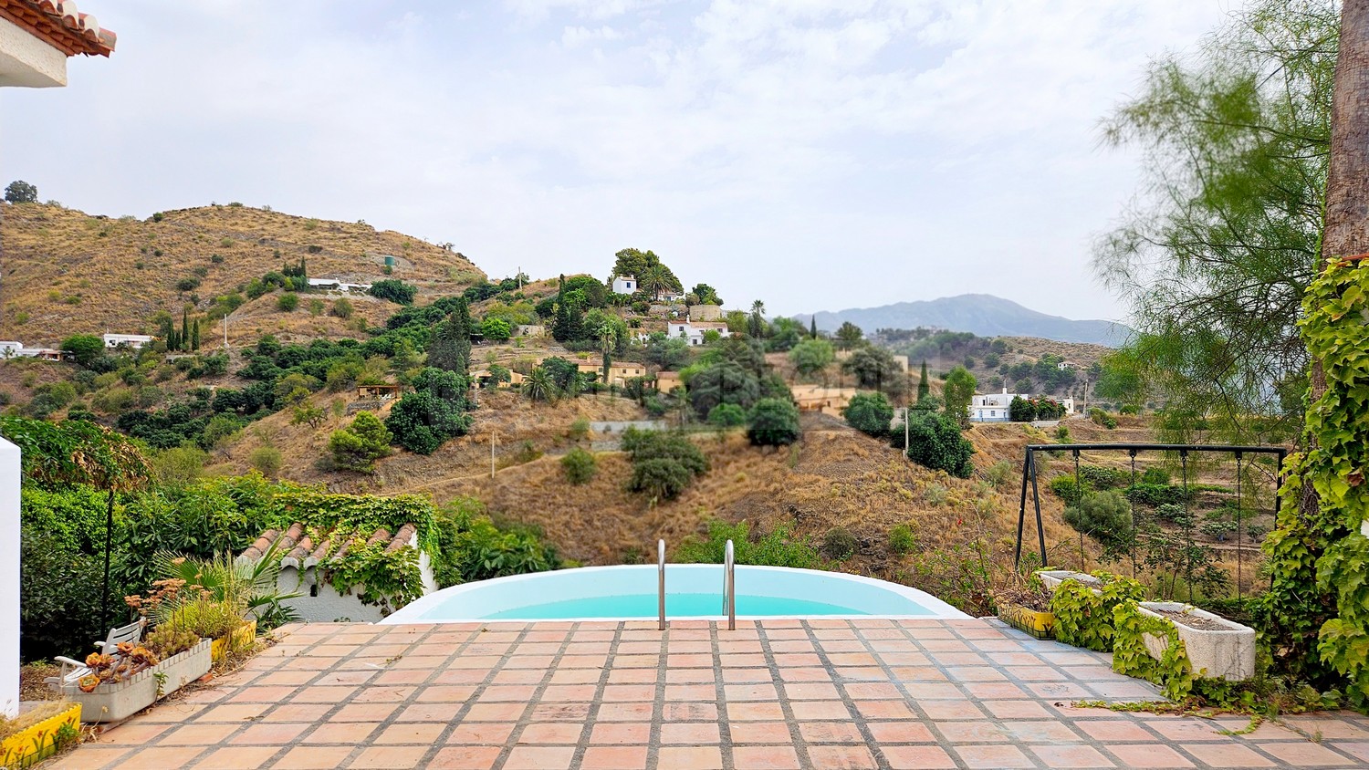 House for rent in El Rescate - Río Seco (Almuñécar)