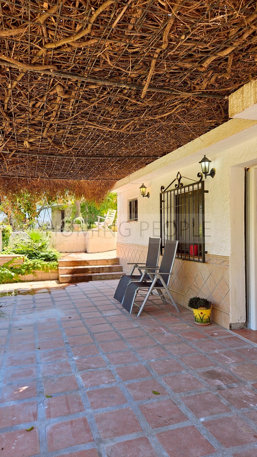 House for rent in El Rescate - Río Seco (Almuñécar)