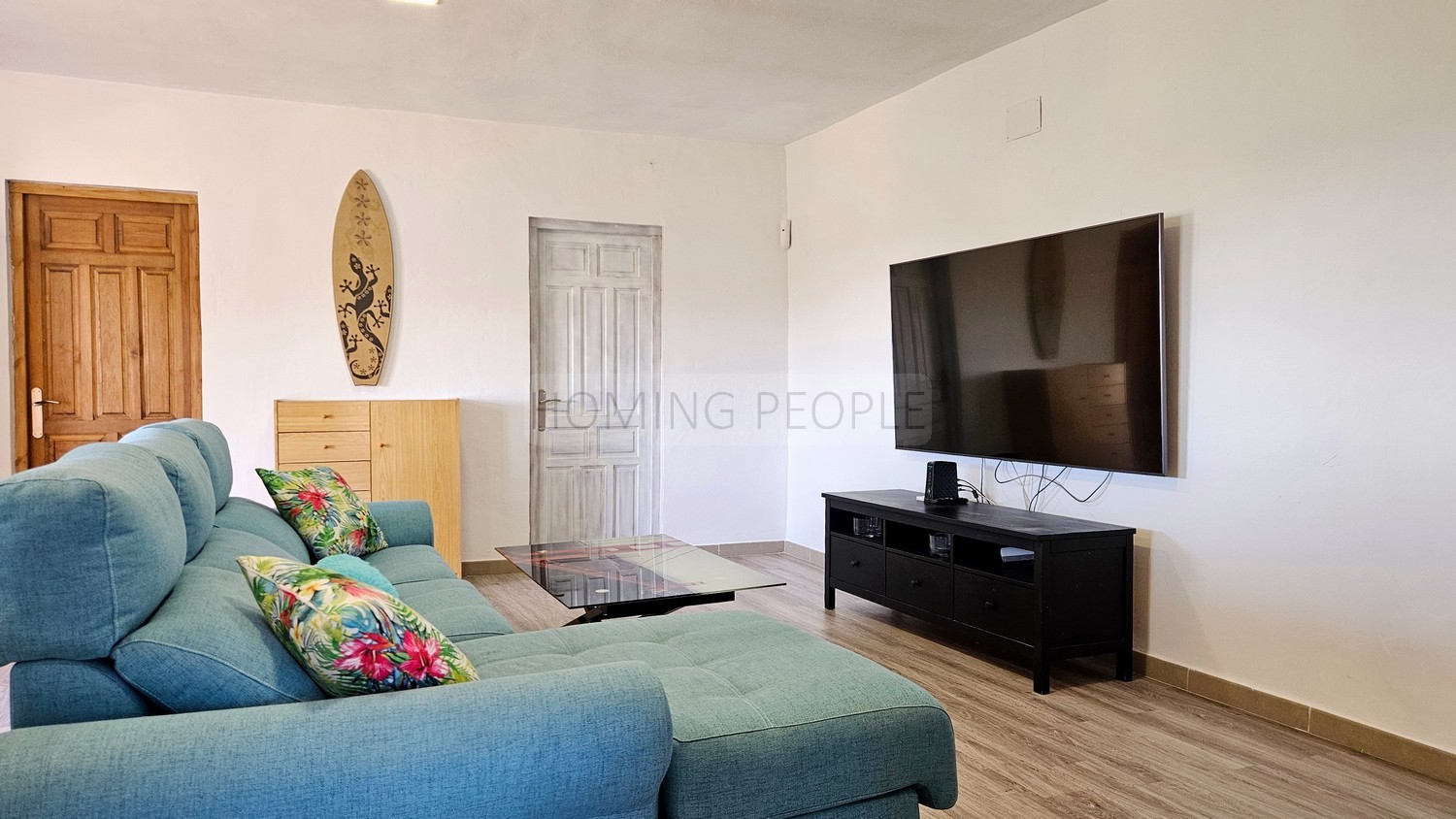 Cortijo with pool and sea views in picturesque and secluded mountain area