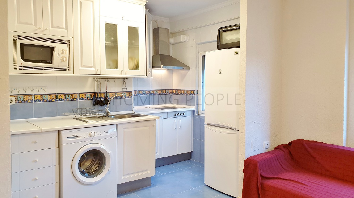 Apartamento luminoso, recién reformado y con facilidad de aparcamiento y facilidades de transporte