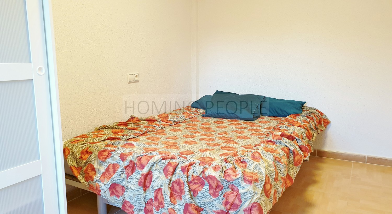 Apartamento luminoso, recién reformado y con facilidad de aparcamiento y facilidades de transporte