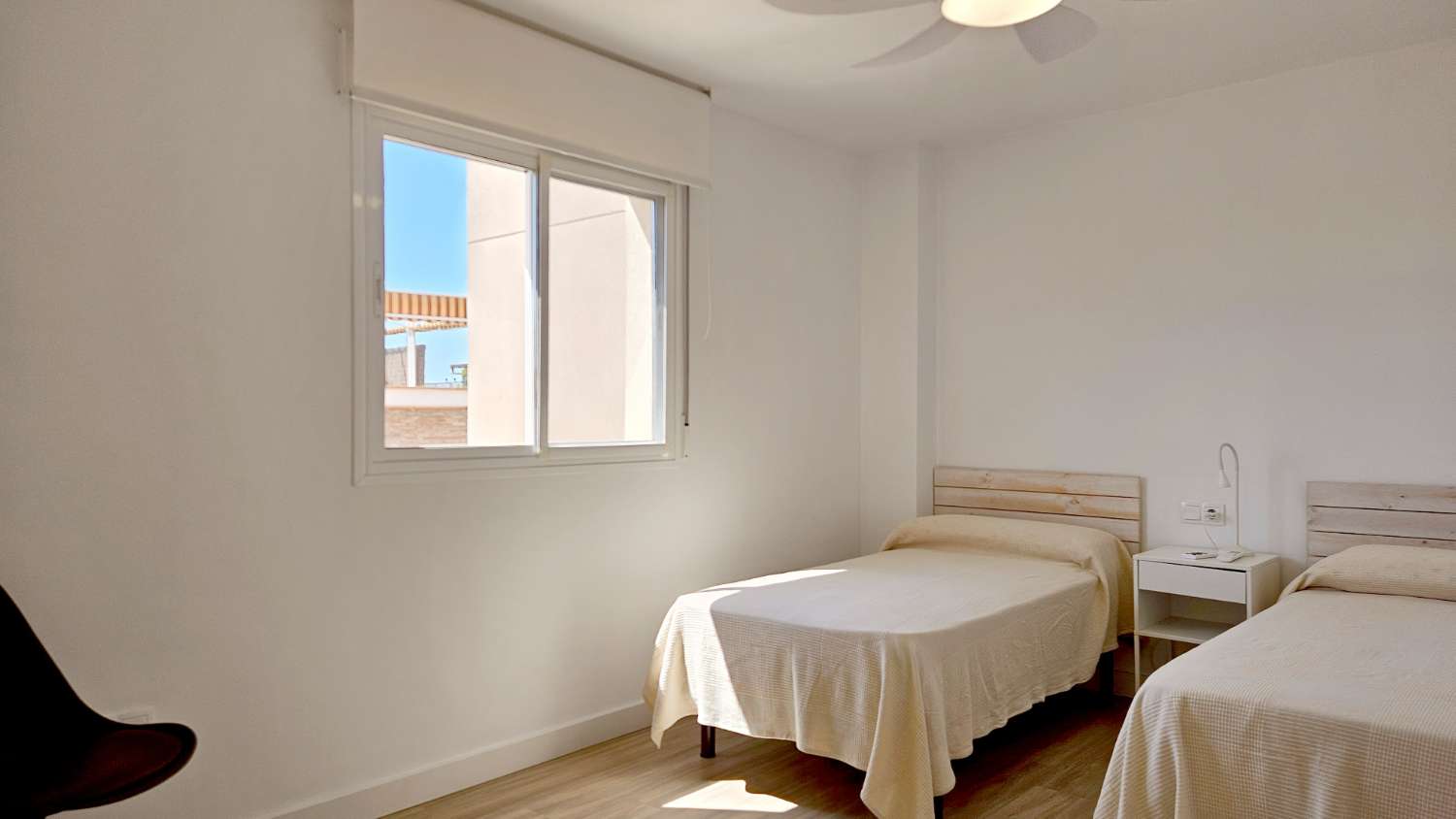 A well-appointed flat in the city centre... & a terrace with views to the sea and the old town!