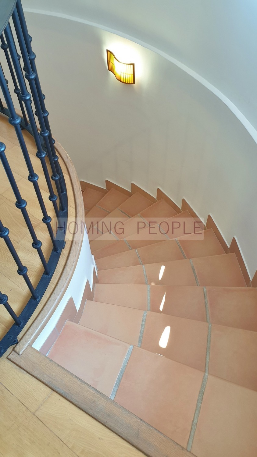 VENDIDO_Villa con piscina y vistas al mar, situado en zona residencial muy apreciada