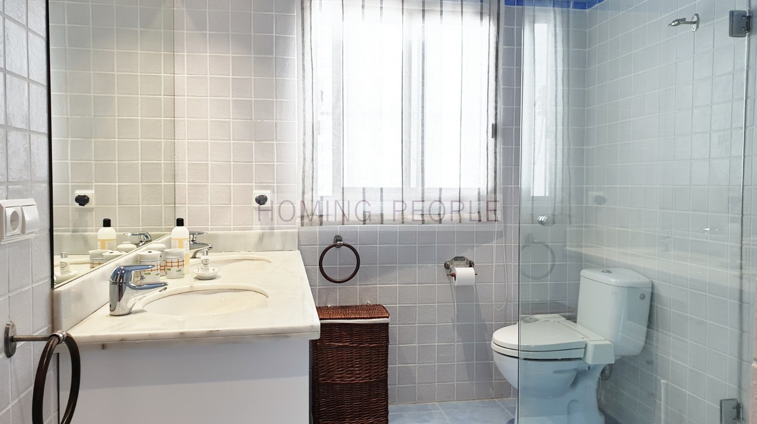 VENDIDO_Villa con piscina y vistas al mar, situado en zona residencial muy apreciada